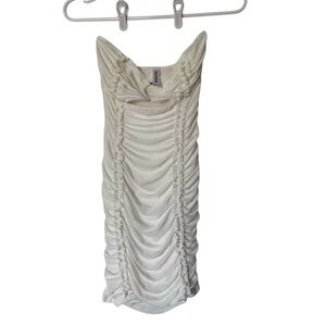 Tresser NWOT Ivory Strapless BodyCon Dress w/ Cut-Out & Loop Front Size S